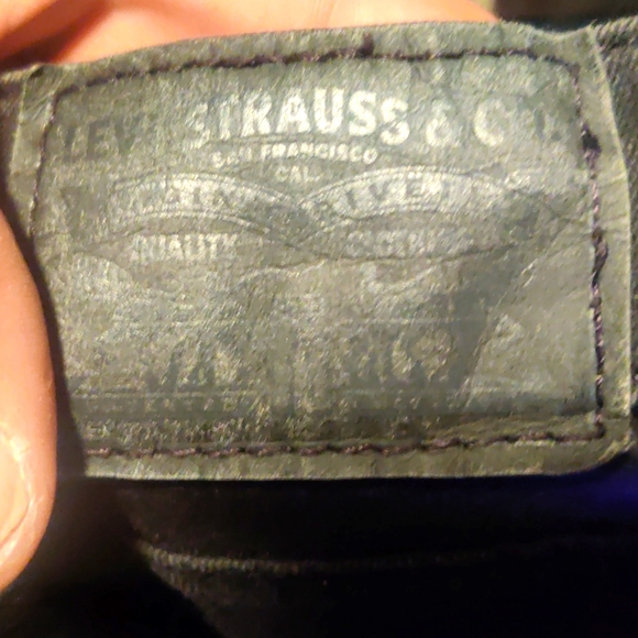 Levi's Blackout 32*32's - Picture 5 of 7